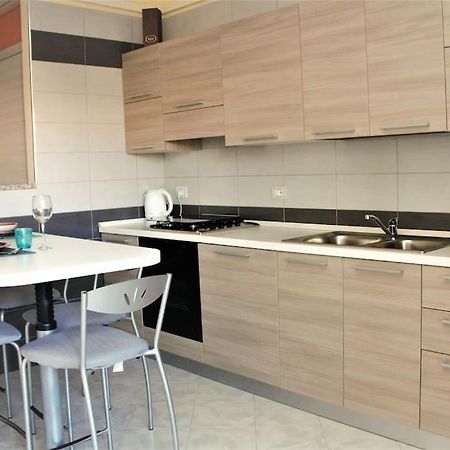 クアルトゥ・サンテーレナLa Casa Al Poetto - Iun R0135アパートメント エクステリア 写真