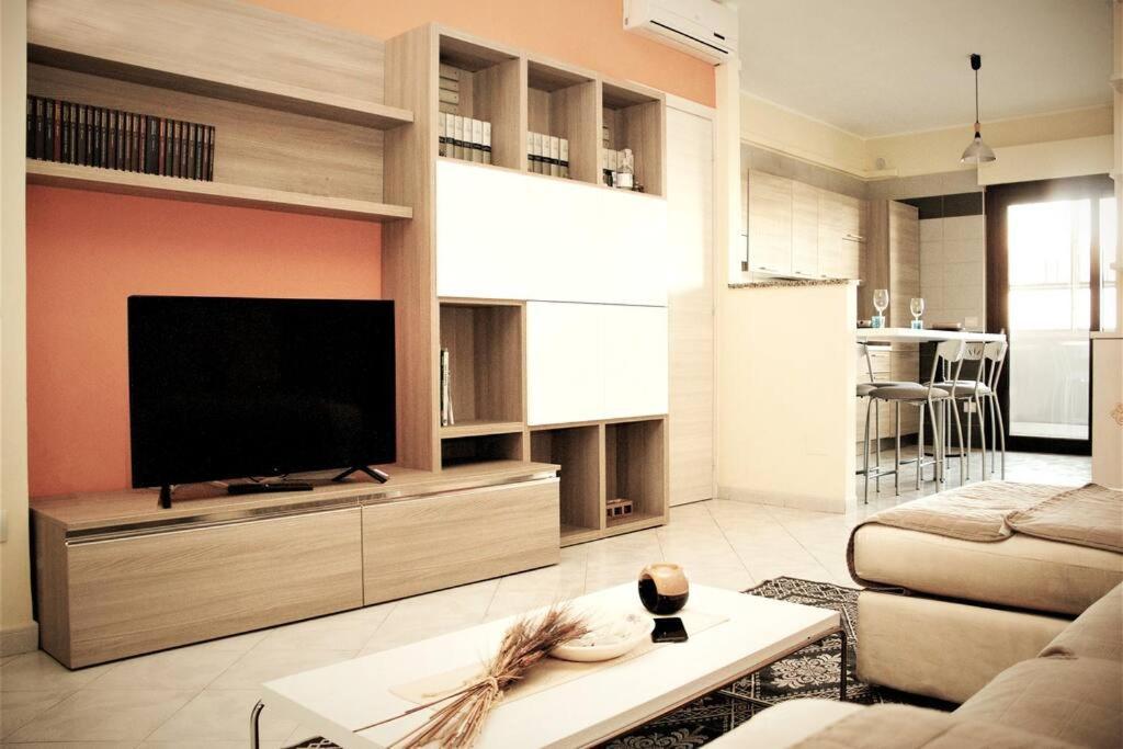 クアルトゥ・サンテーレナLa Casa Al Poetto - Iun R0135アパートメント エクステリア 写真